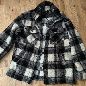 Like new checkered jacket